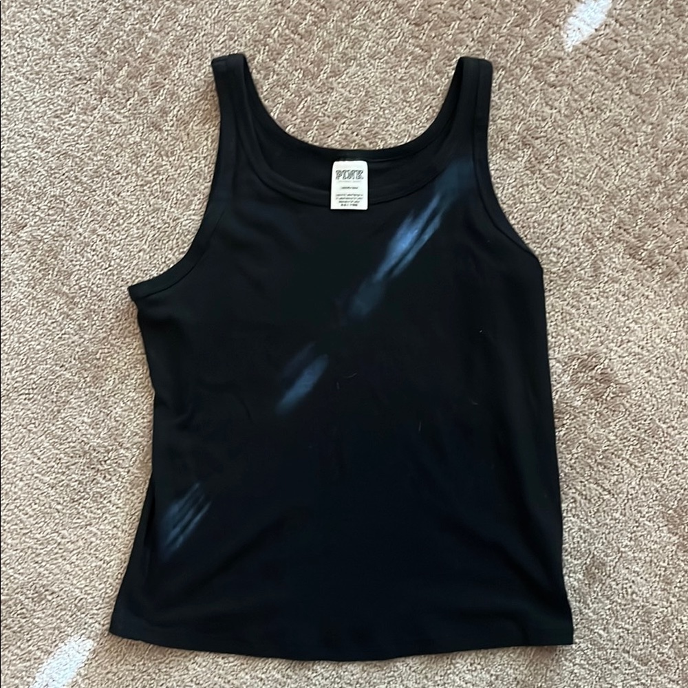 Women's Black crop- Tank Top